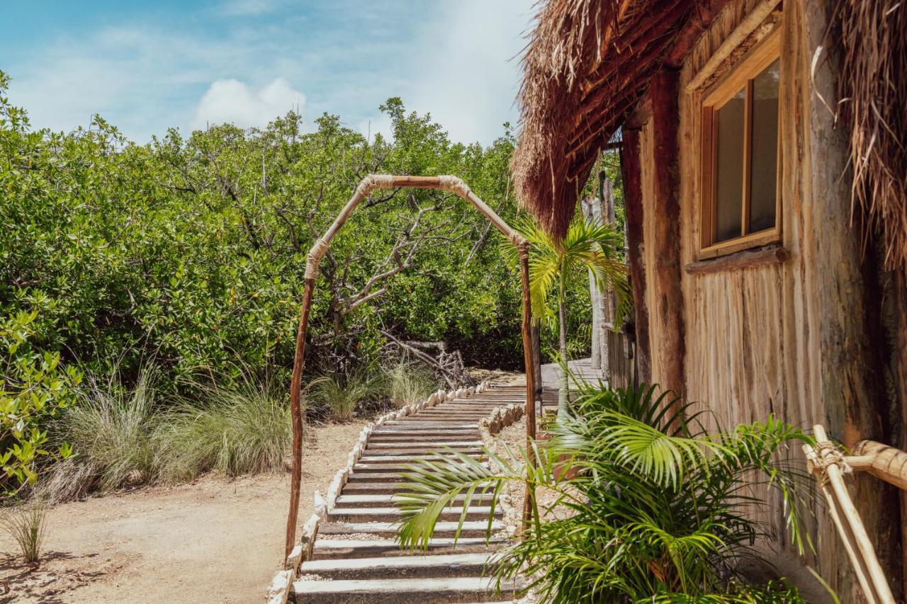 Yaxchen Tulum Cabanas & Cenote Bagian luar foto